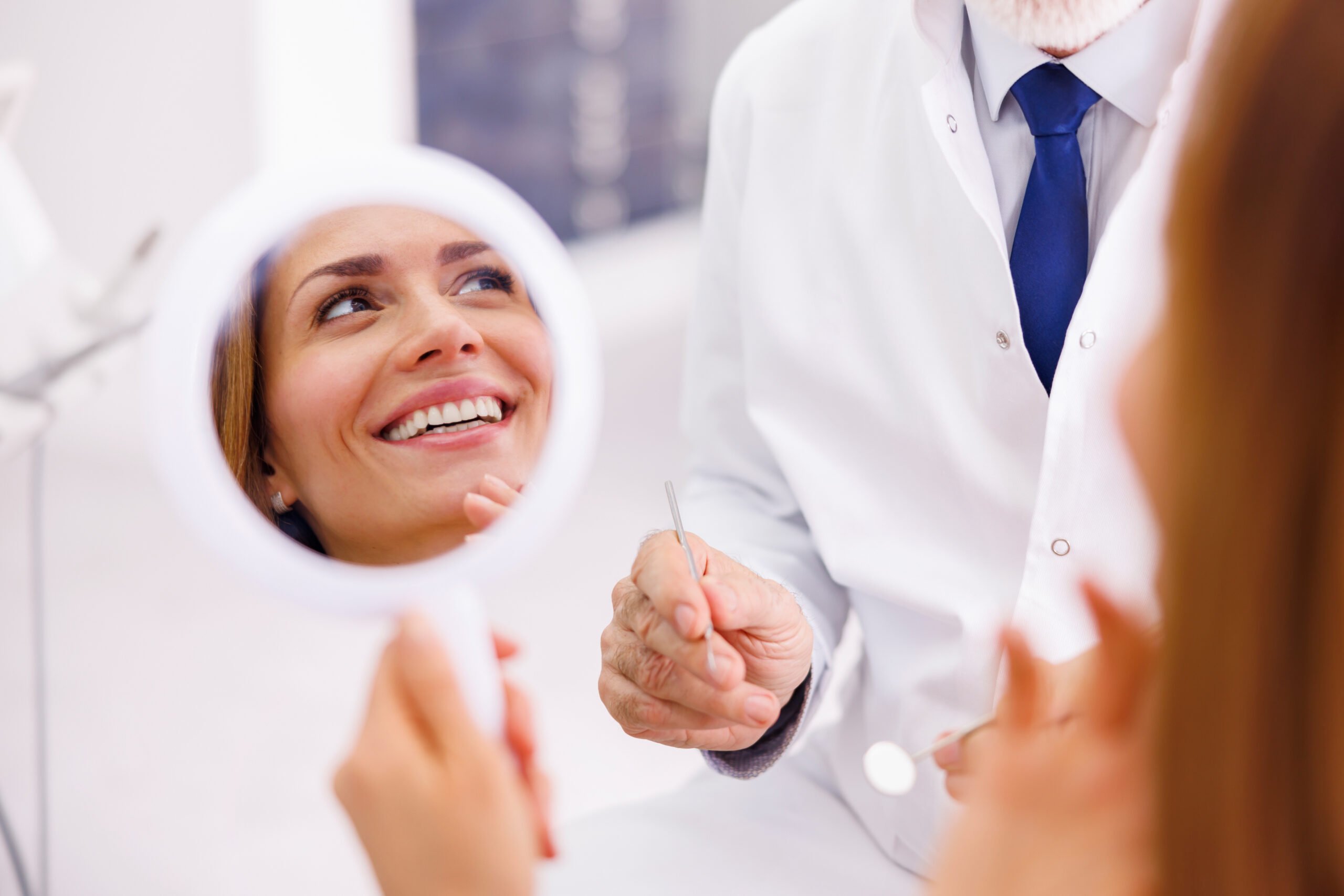 At Vivid Clinic in Istanbul, Turkey, our skilled dentists are committed to delivering excellent dental care, cosmetic dentistry, and advanced dentistry, helping you attain the smile you desire with tailored, professional service.