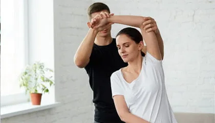 Recuperación de la abdominoplastia en la Clínica Vivid de Turquía