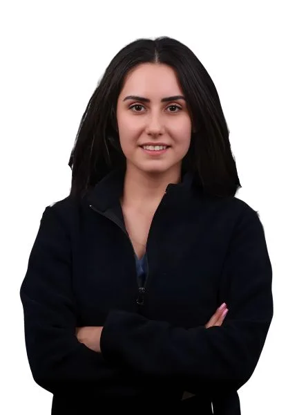 Vivid Clinic Узм. Дт. Михрибан Йылдыз – специалист по пародонтологии Vivid Clinic